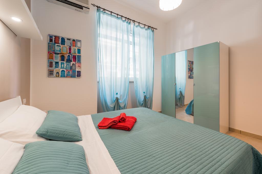 Bari Design City Centre CasatuaБарі Екстер'єр фото