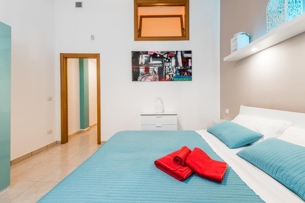 Bari Design City Centre CasatuaБарі Екстер'єр фото