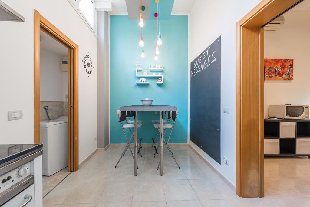 Bari Design City Centre CasatuaБарі Екстер'єр фото