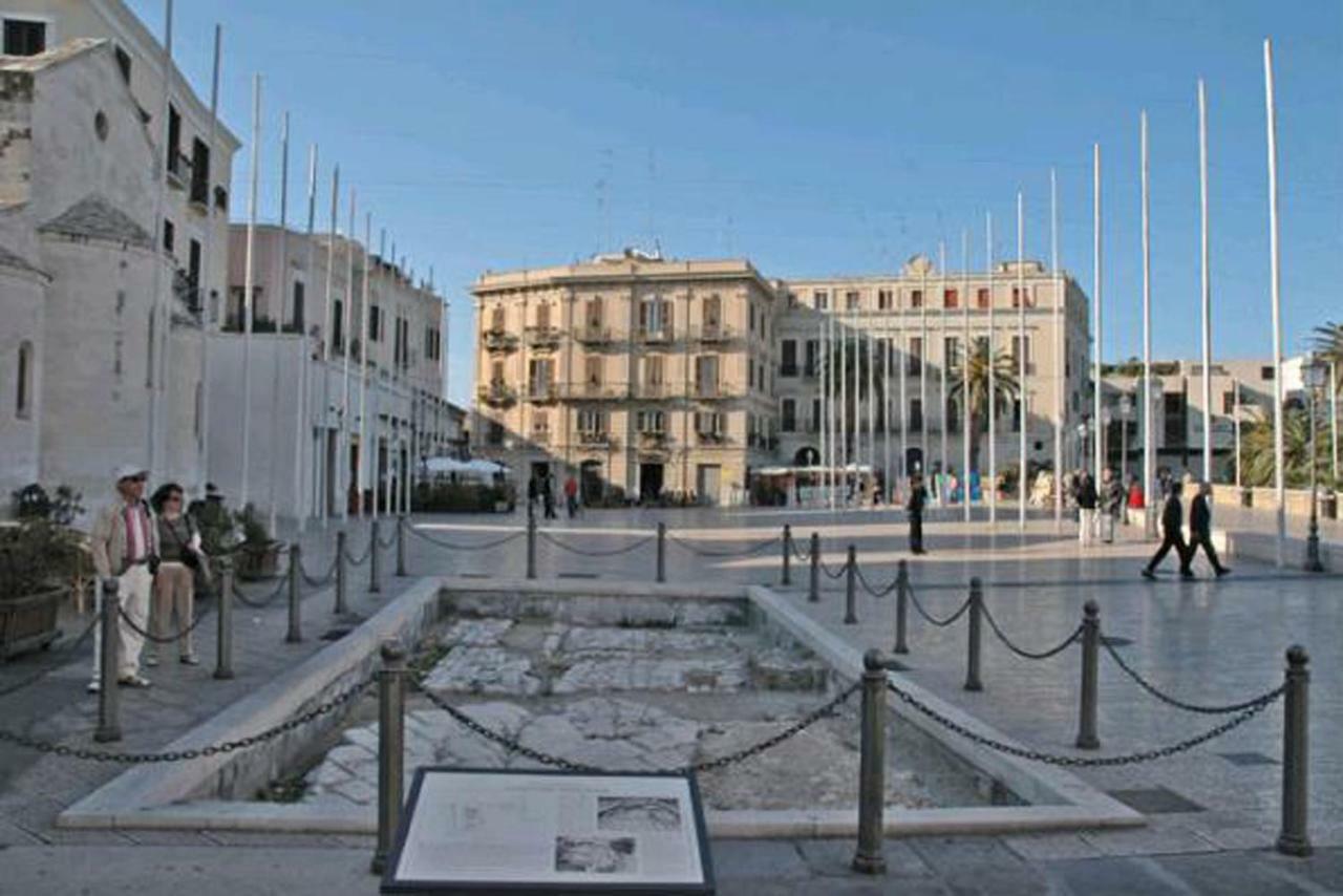 Bari Design City Centre CasatuaБарі Екстер'єр фото